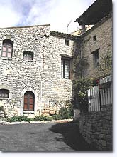 Hospitalet, maisons en pierres