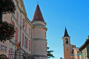 Malijai, tower of the castel and bell-tower
