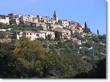 Montfort, le village Montfort, le village