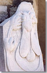 Puimoisson, statue