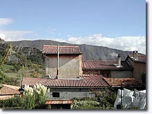 La Robine sur Galabre, maisons