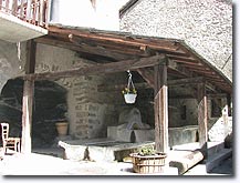 Seyne les Alpes, lavoir