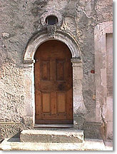 Saint Michel l'Observatoire, old door