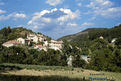 Vaumeilh, le village