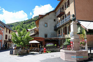 Aiguilles  Queyras  Hautes Alpes  Provence Web