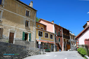 Aiguilles  Queyras  Hautes Alpes  Provence Web