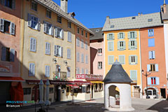 Briançon, placette dans la ville haute Briançon, placette dans la ville haute