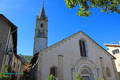 Crots, église