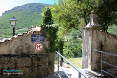 Laragne-Montéglin, jardin Jean Giono