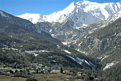 Les Orres, snowy mountain