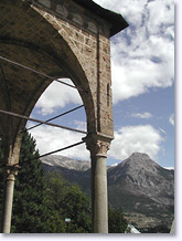 Les Vigneaux, détail de l'église Les Vigneaux, détail de l'église
