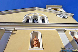 Berre les Alpes, church