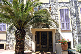 Cantaron, maison Cantaron, maison