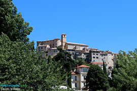 Carros, le vieux village