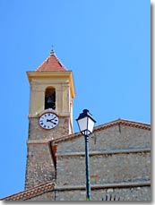 Castagniers, bell tower