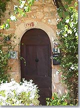 Chateauneuf de Grasse, old door