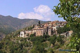 La Croix sur Roudoule village