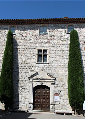 Gourdon, gites in the castle