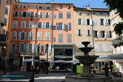 Grasse, square and fountain