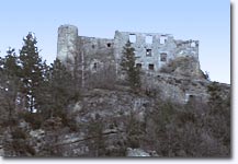 Guillaumes, ruines du château Guillaumes, ruines du château