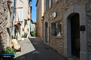 Mougins, tiny street