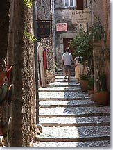 Sainte Agnès, rue en calade