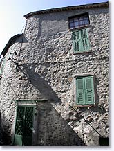 Sigale, house Sigale, house