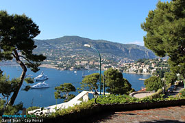 Saint Jean Cap Ferrat beach and Yachts