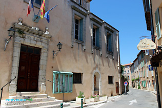 Saint Cezaire sur Siagne, town hall