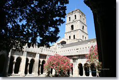 Arles, le cloître St Trophime