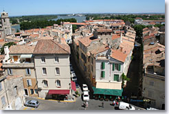 Arles, ve des arènes Arles, ve des arènes