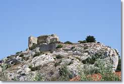 Aureille, ruines du château