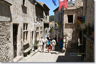 Les Baux de Provence, street