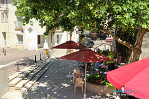 Châteaurenard, terrasses ombragées