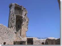 Châteaurenard, ruin of a Tower Châteaurenard, ruin of a Tower