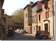 Fuveau street