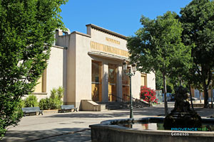 Gémenos, salle municipale