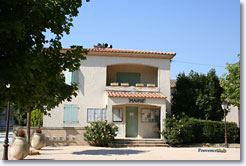 La Barben, city hall