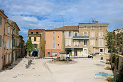 Lambesc, place Lambesc, place