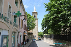 La Roque d'Anthéron, rue de l'église La Roque d'Anthéron, rue de l'église