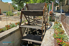 Maillane, water wheel