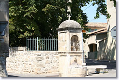 Maussane les Alpilles, fountain