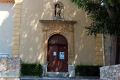 Meyreuil, church door Meyreuil, church door