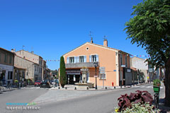 Roquefort la Bédoule, fontaine