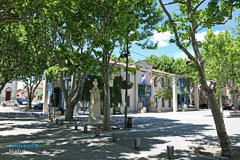 Rousset, town hall