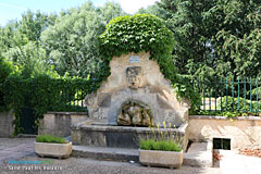 Saint Paul les Durance, fountain