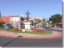 Saint Victoret crossroads