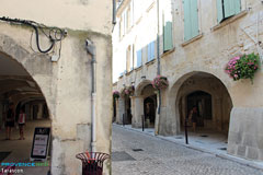 Tarascon, street