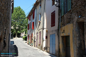 Vauvenargues, rue