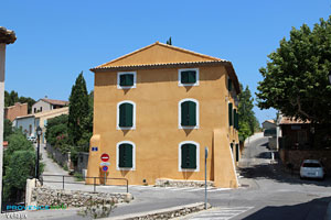 Velaux, house
